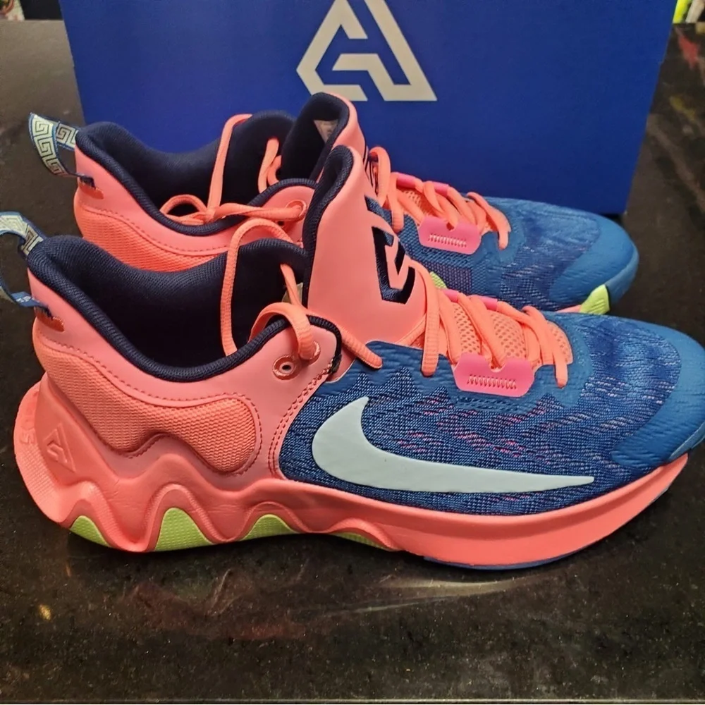Sz 10.5 Nike Giannis pink immorality 2
